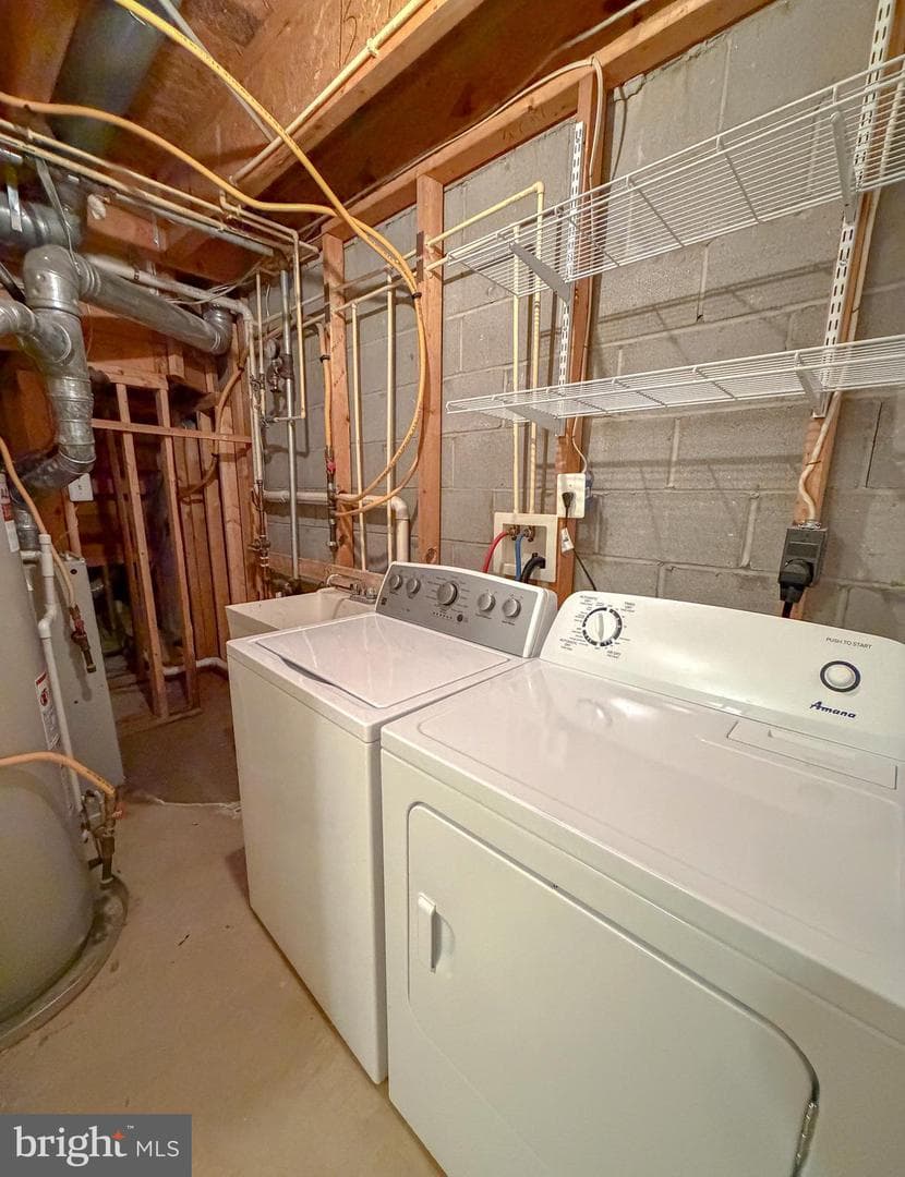 9708 Redwing Drive photo 12
