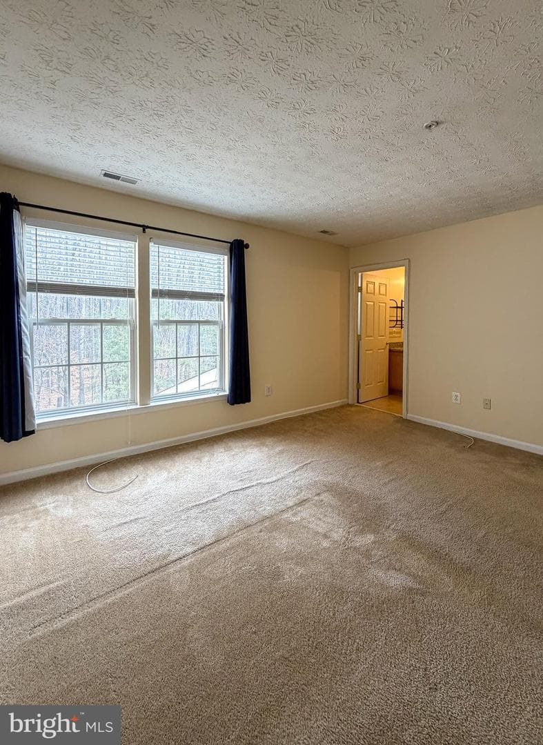 9708 Redwing Drive photo 28