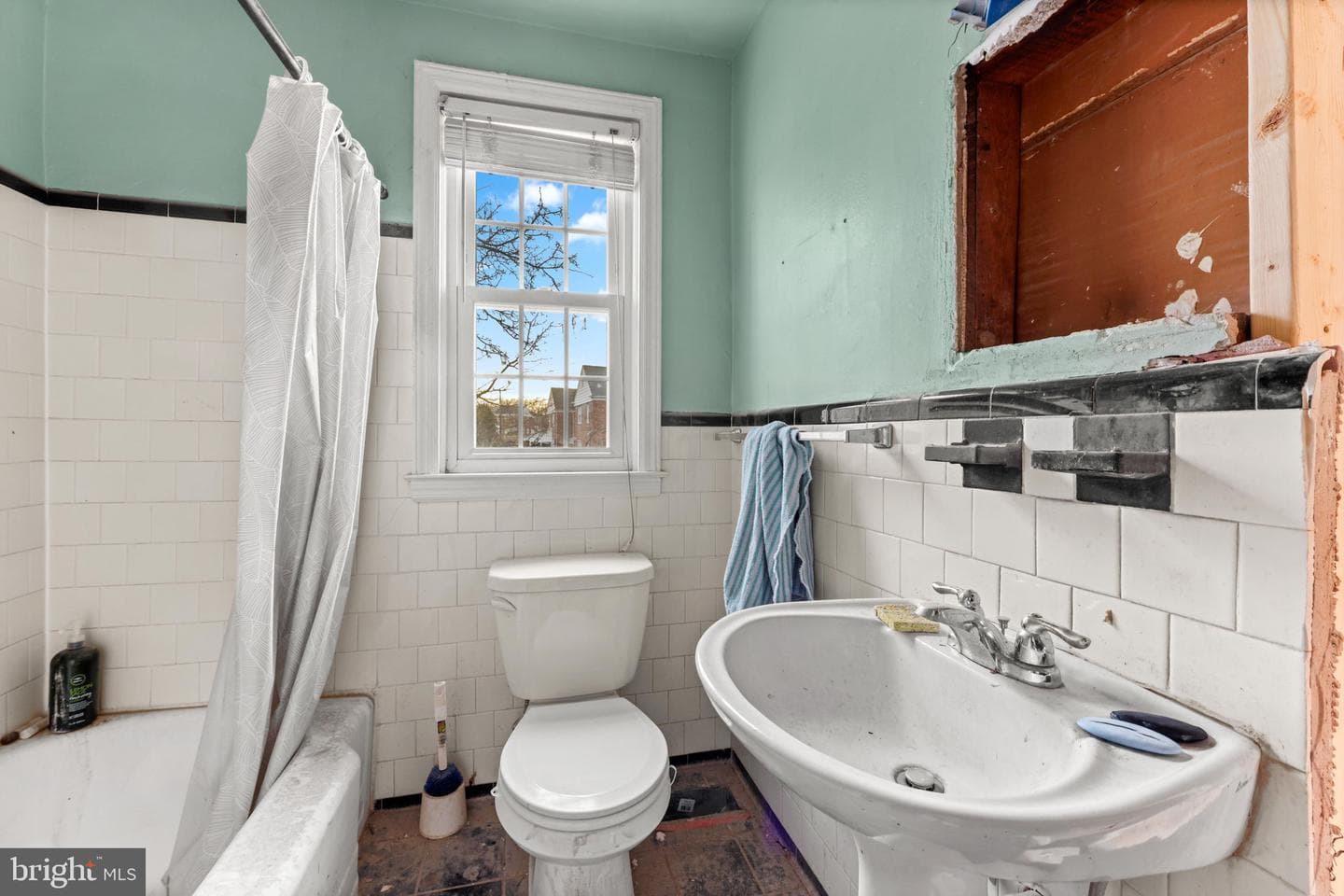 1806 Loch Shiel Road photo 22