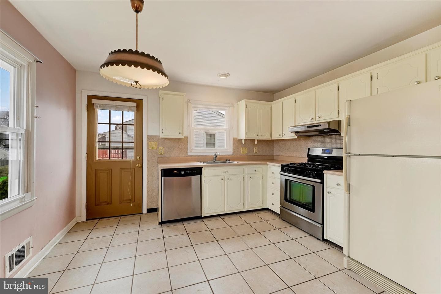 4108 Baker Lane photo 8