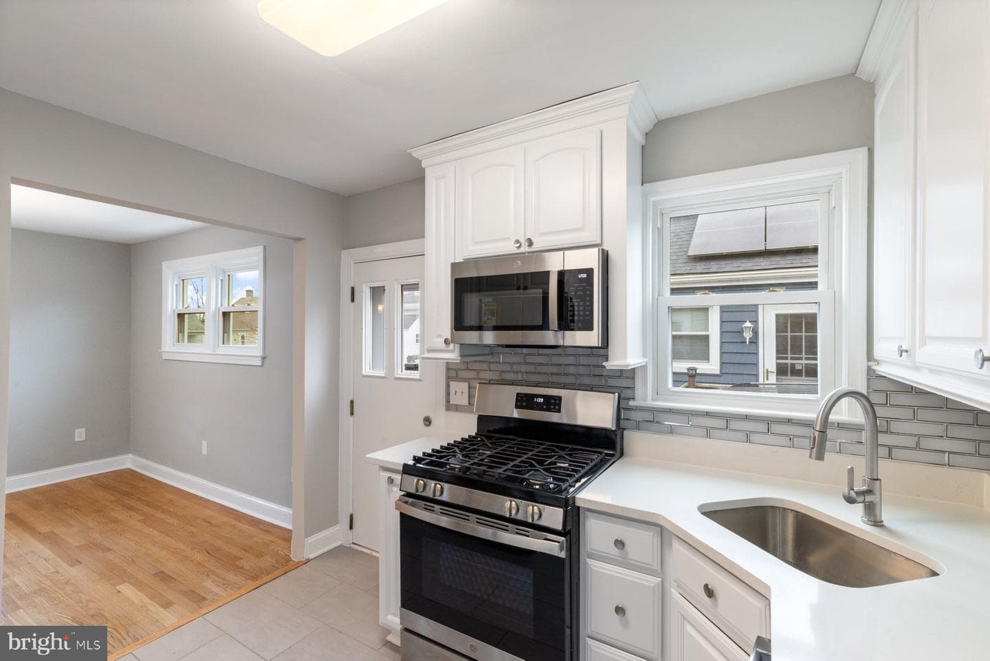 2723 Glendale Road photo 10