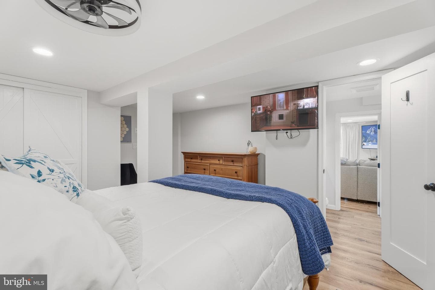 1229 Wine Spring Lane photo 43