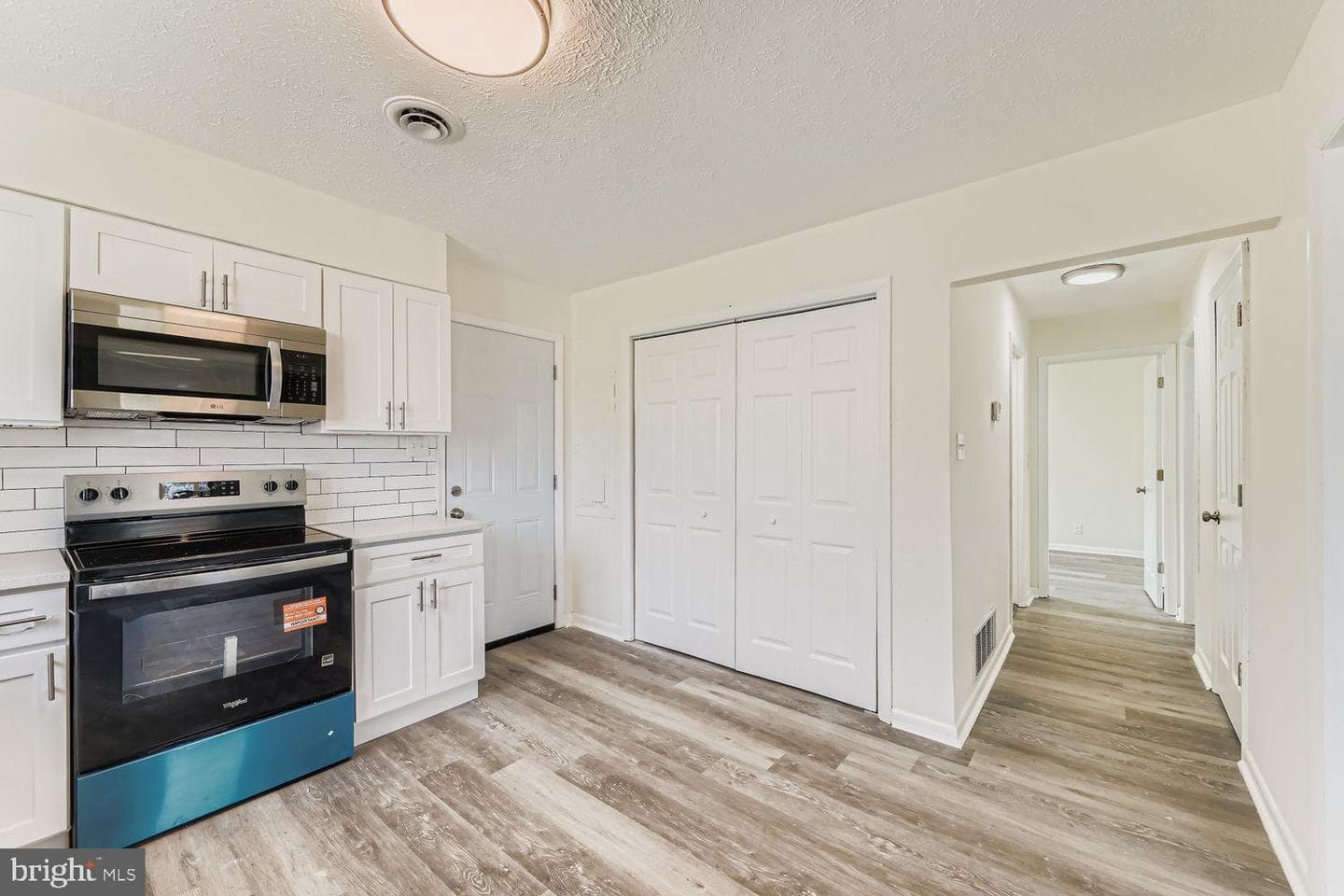 2542 Sycamore Avenue photo 13