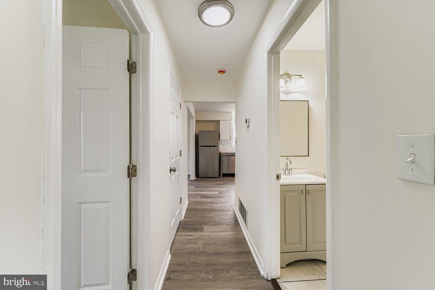 2542 Sycamore Avenue photo 23