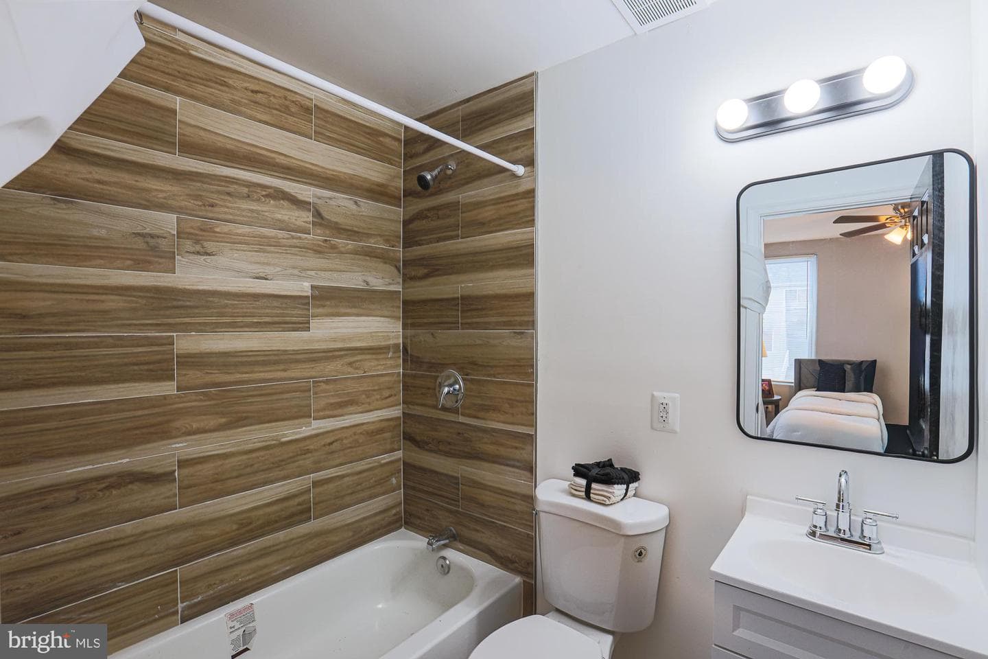 9 Glenmore Avenue photo 49
