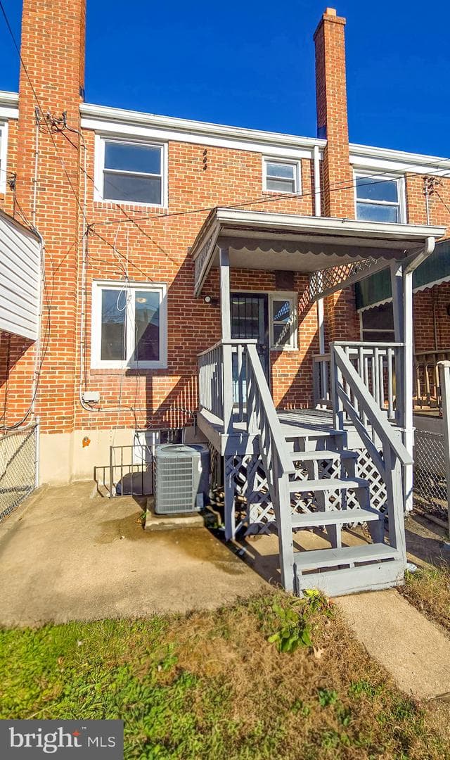 949 Arncliffe Road photo 14