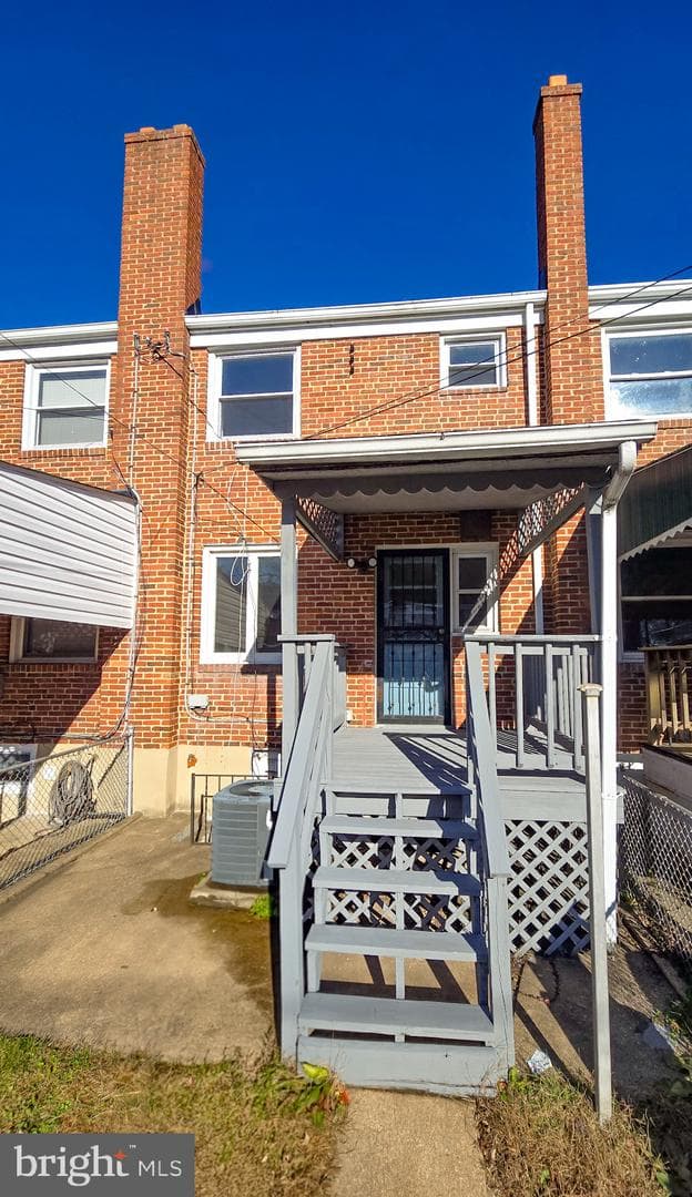 949 Arncliffe Road photo 15