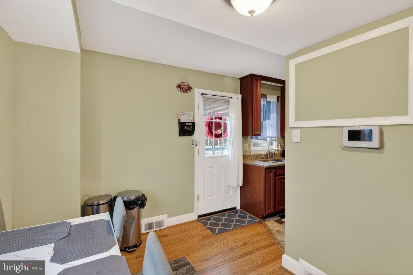 3525 Essex Road photo 11