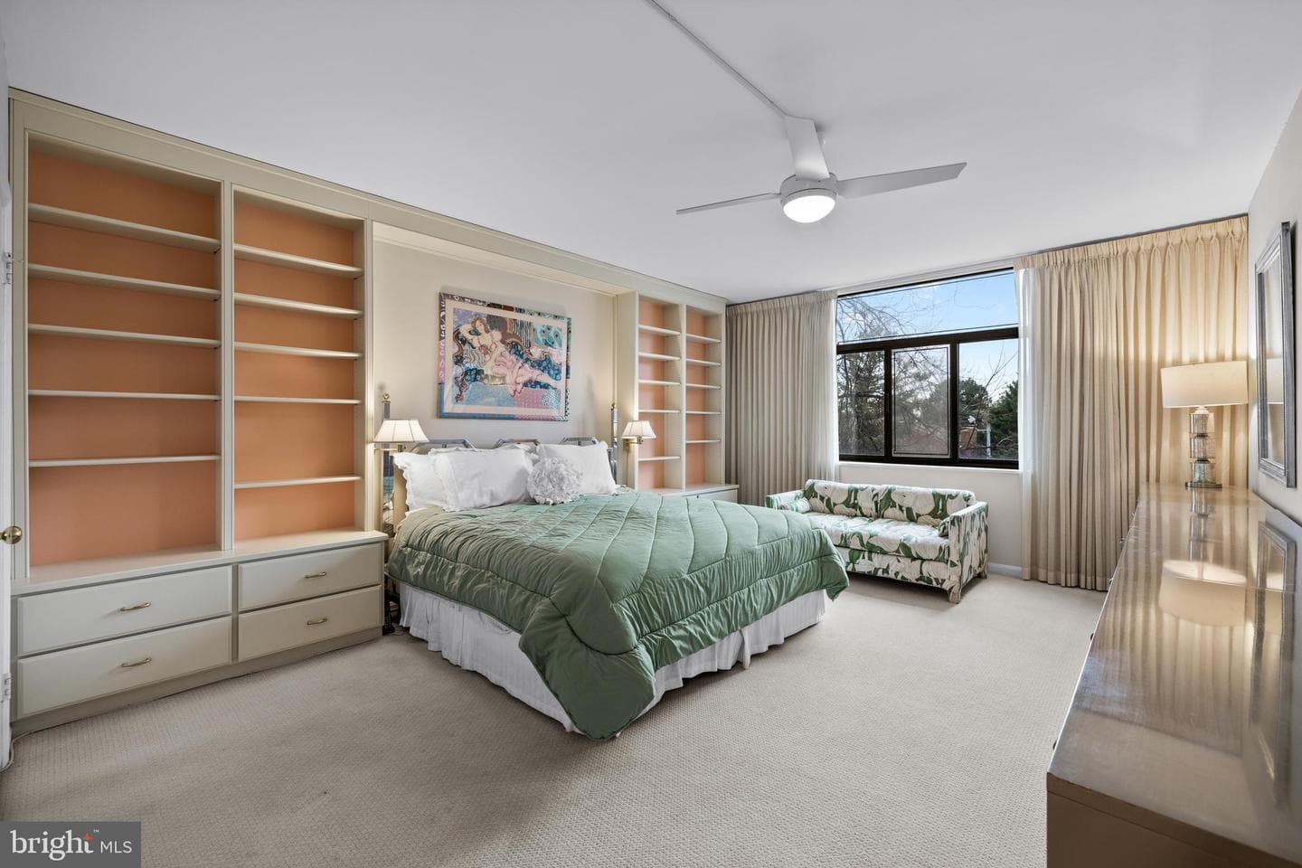 1 Slade Avenue #304 photo 33