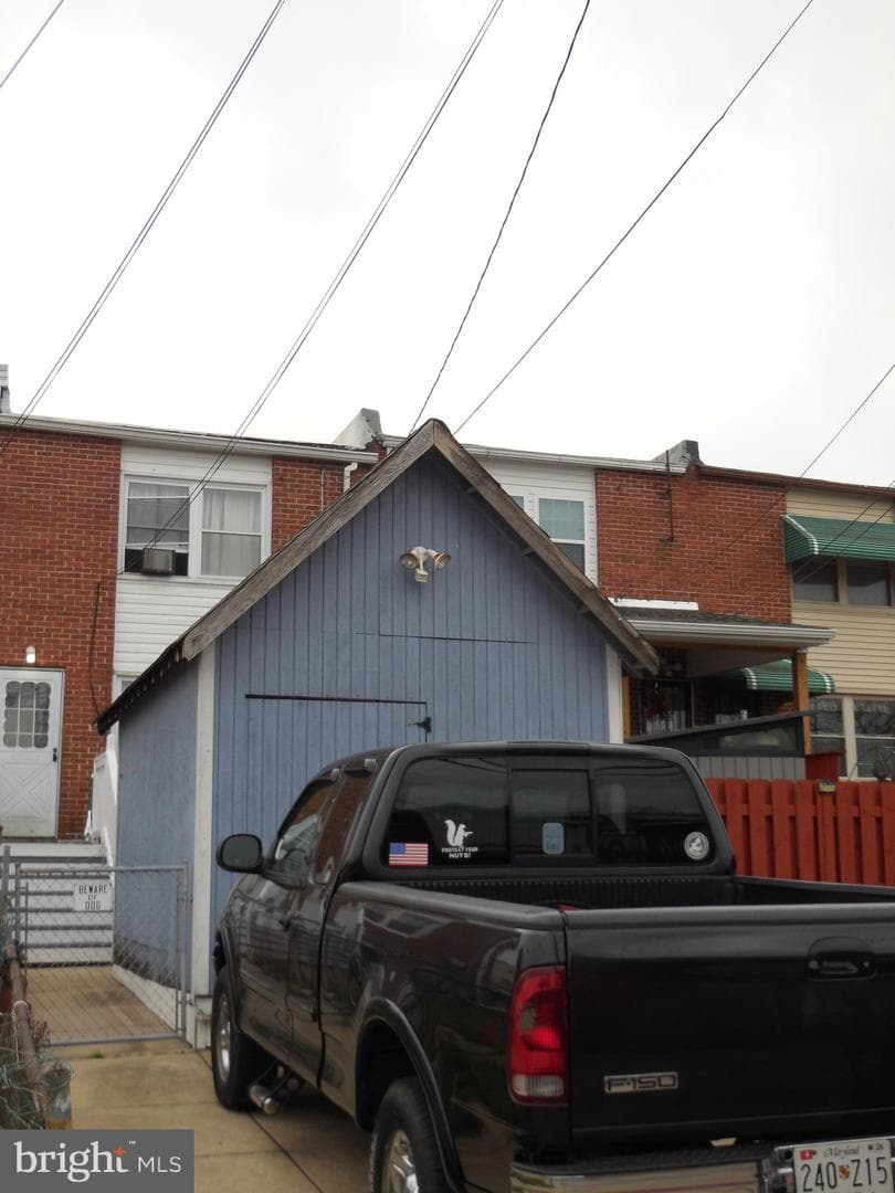 7944 Lansdale Road photo 3