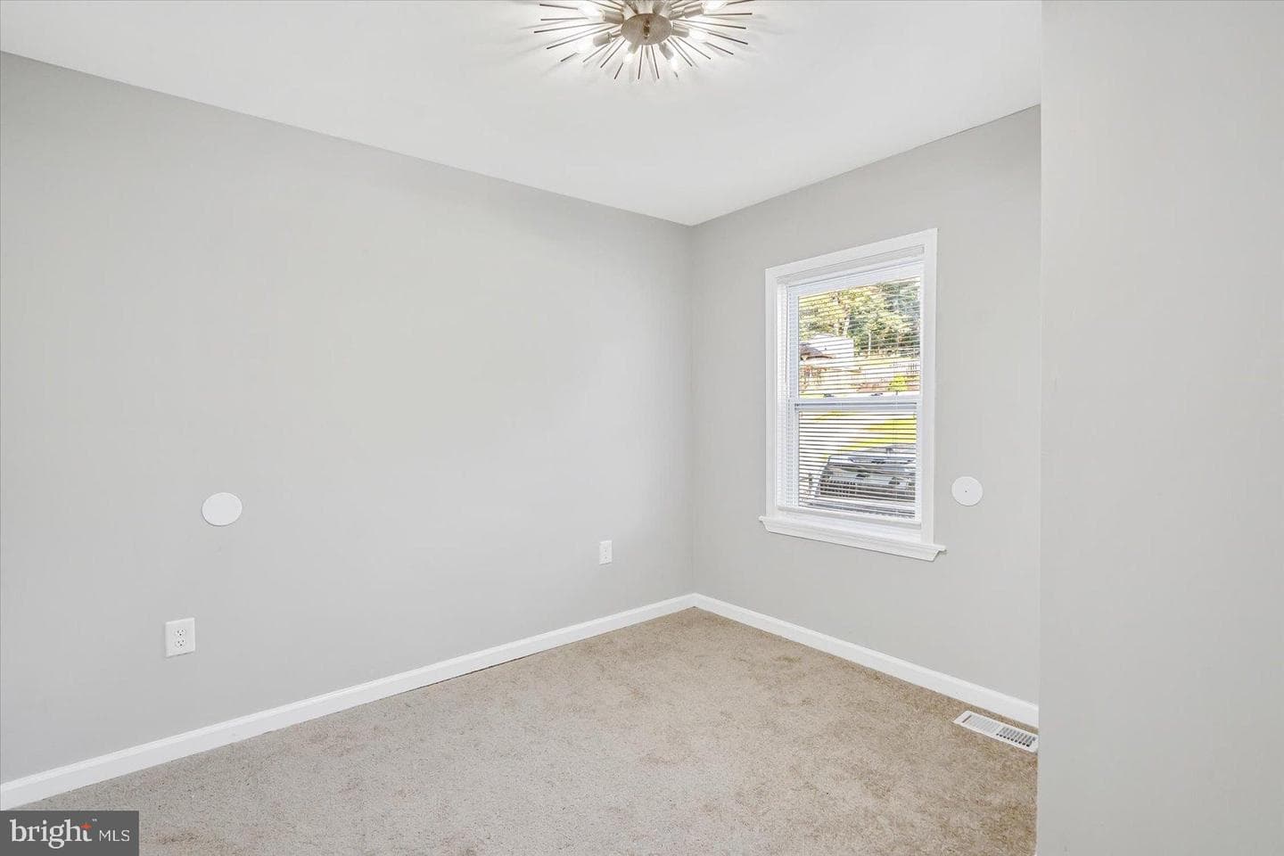 811 Rosedale Avenue photo 15