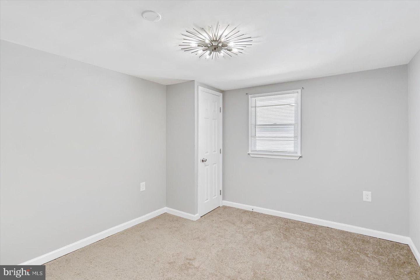 811 Rosedale Avenue photo 27