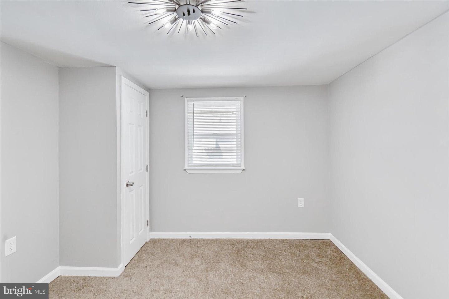811 Rosedale Avenue photo 28