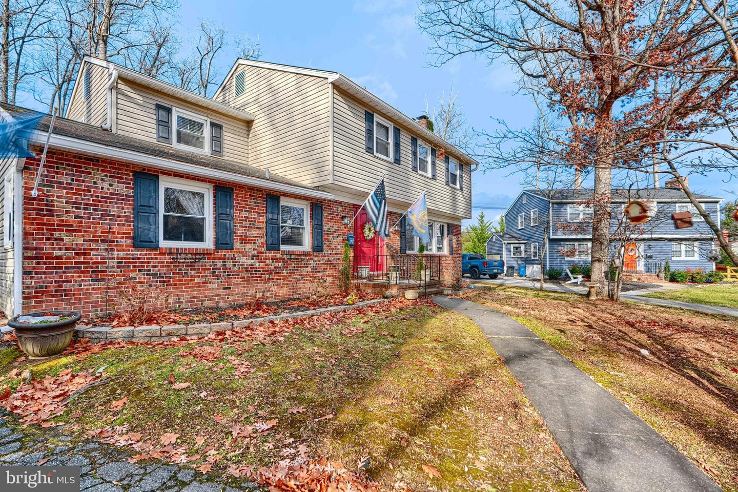 4 Valley Oak Court photo 2