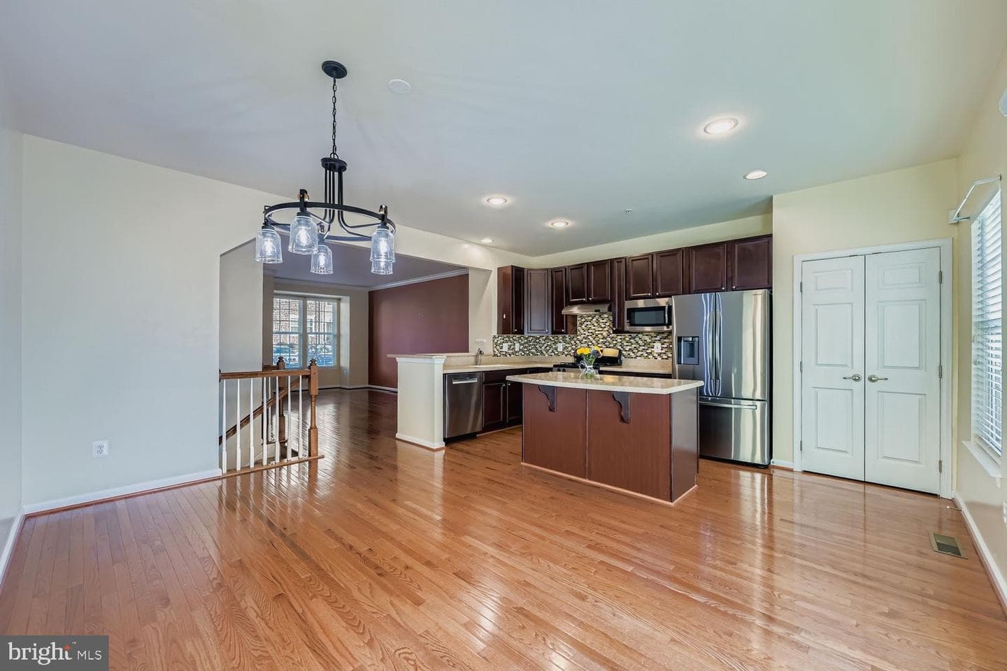 346 Paladium Court photo 8