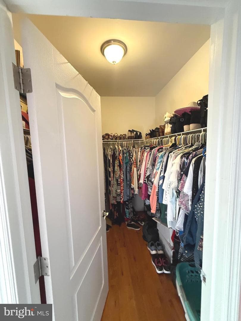 1251 Linden Avenue photo 16
