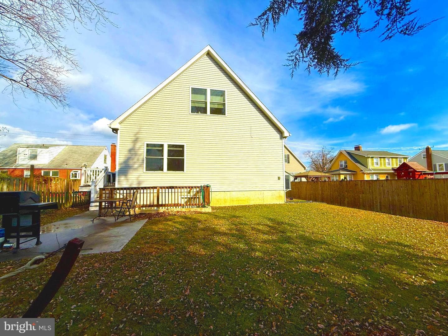 1251 Linden Avenue photo 34