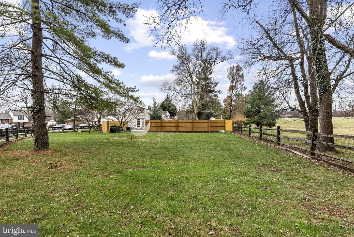 806 Jamieson Road photo 43