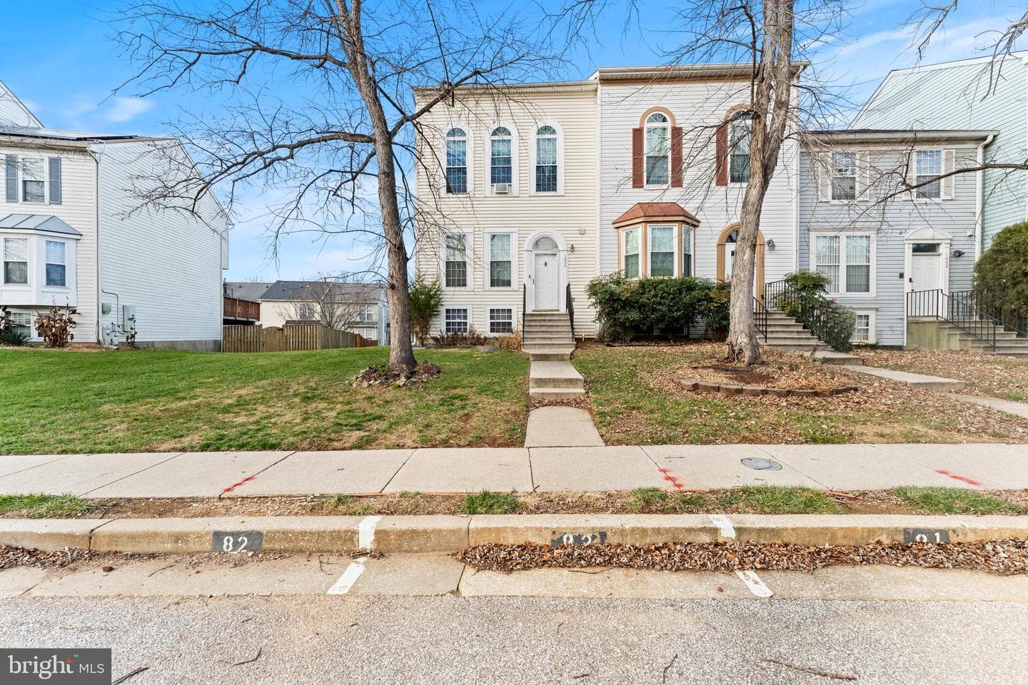 1636 Winding Brook Way photo 2