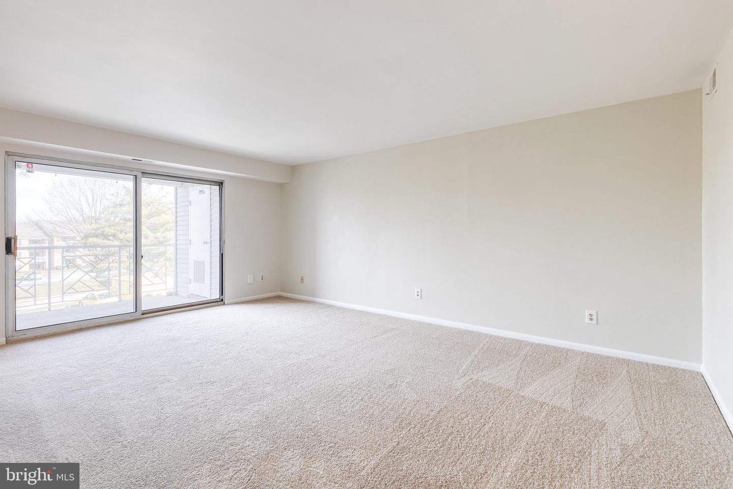 11 Elphin Court #301 photo 7