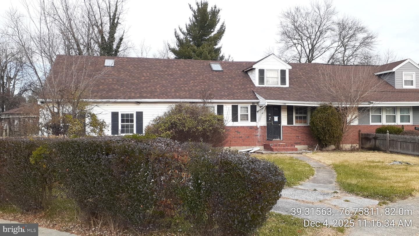 7104 Iverson Court photo 4