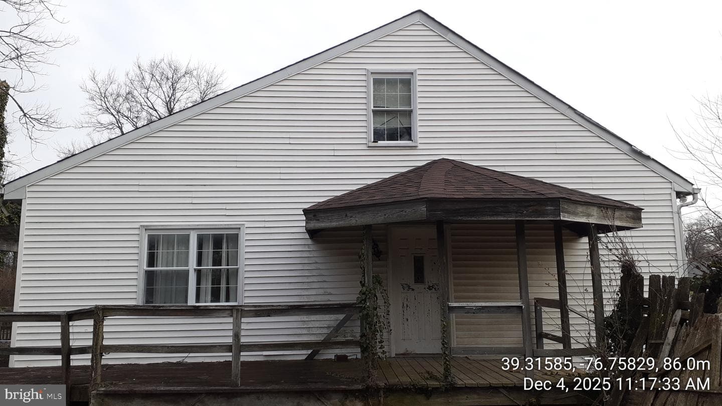 7104 Iverson Court photo 6