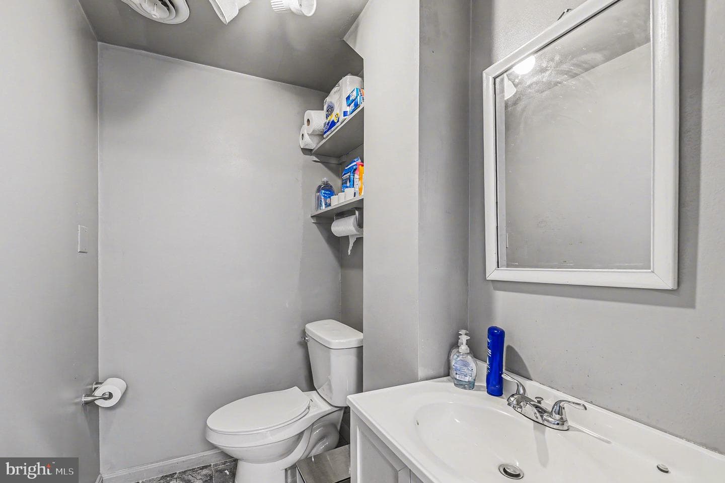 1424 E Joppa Road photo 17