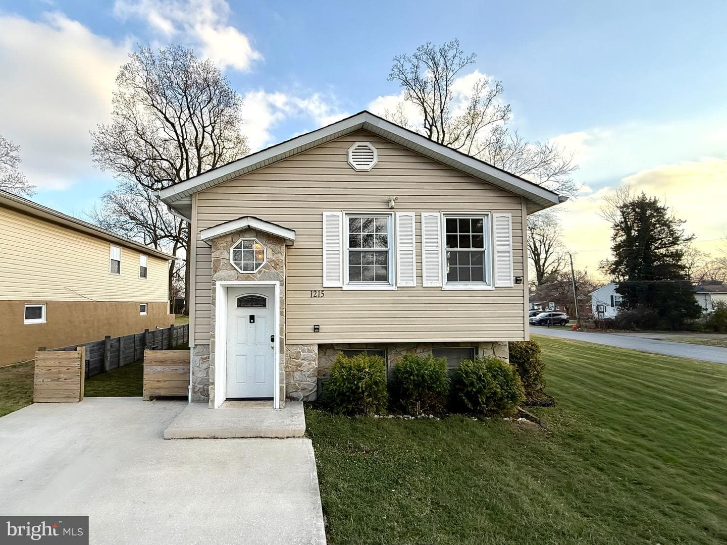 1215 Kent