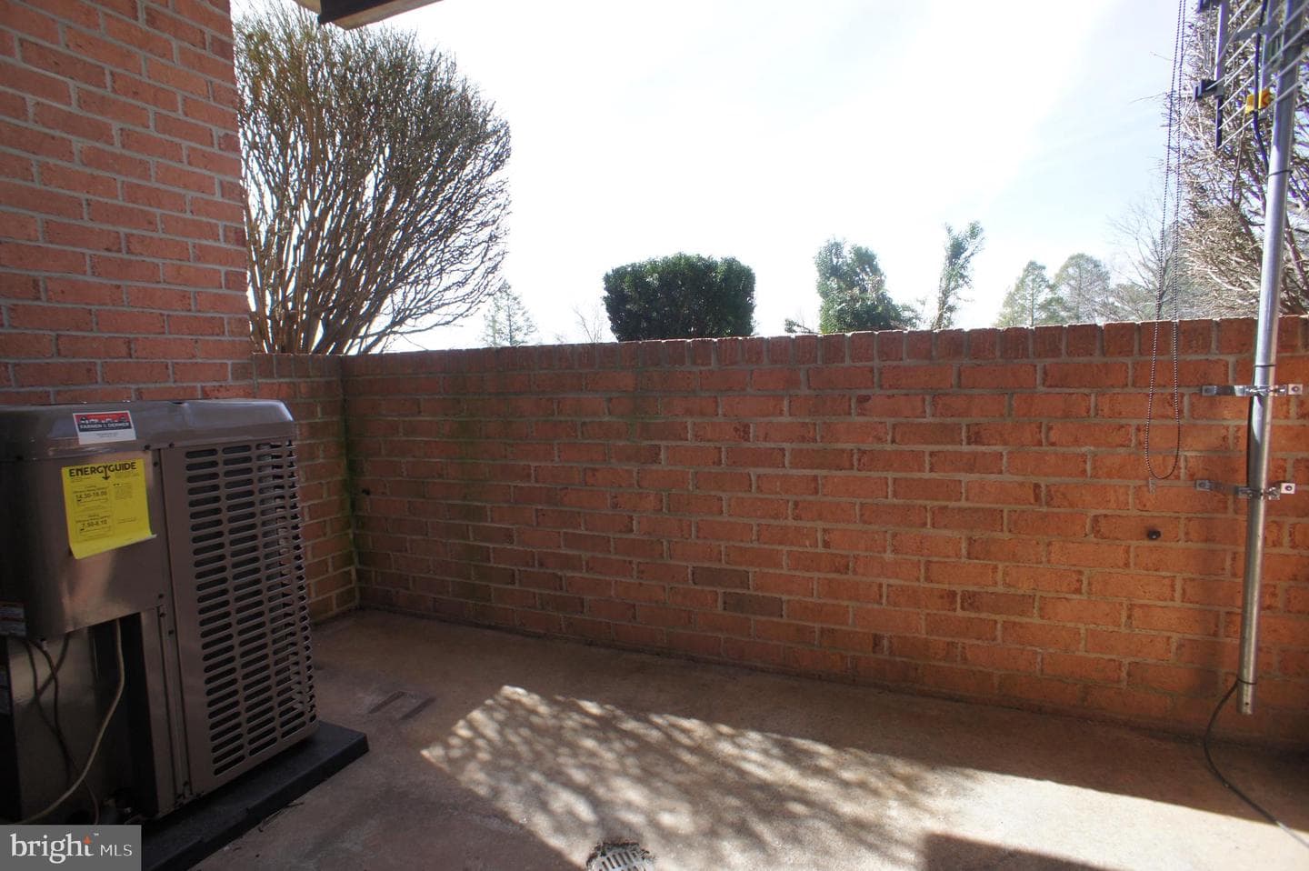 1100 Lisadale Circle #1a photo 17
