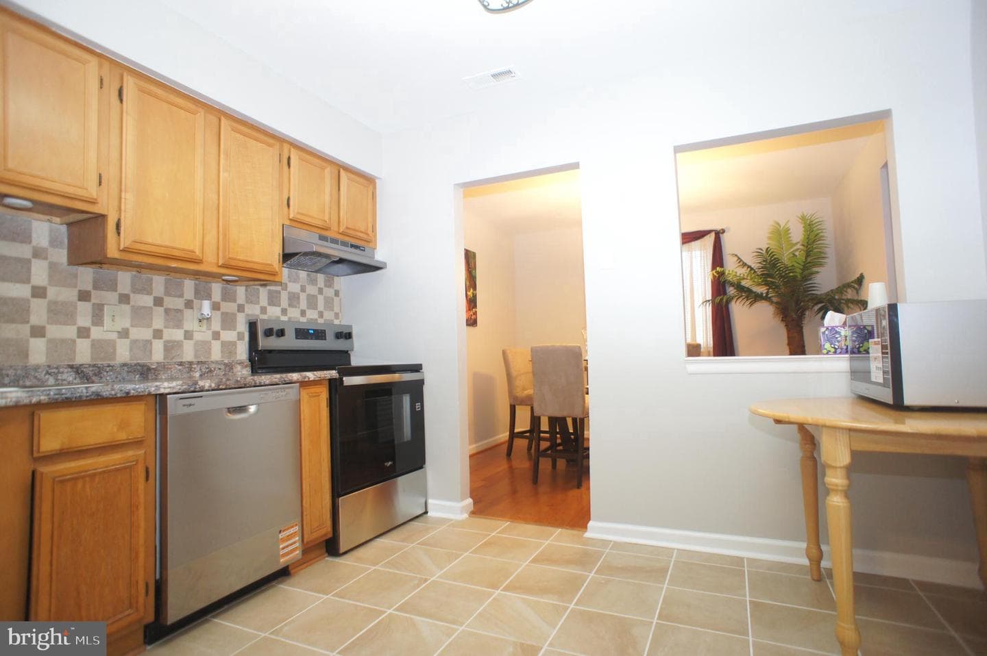 1100 Lisadale Circle #1a photo 3