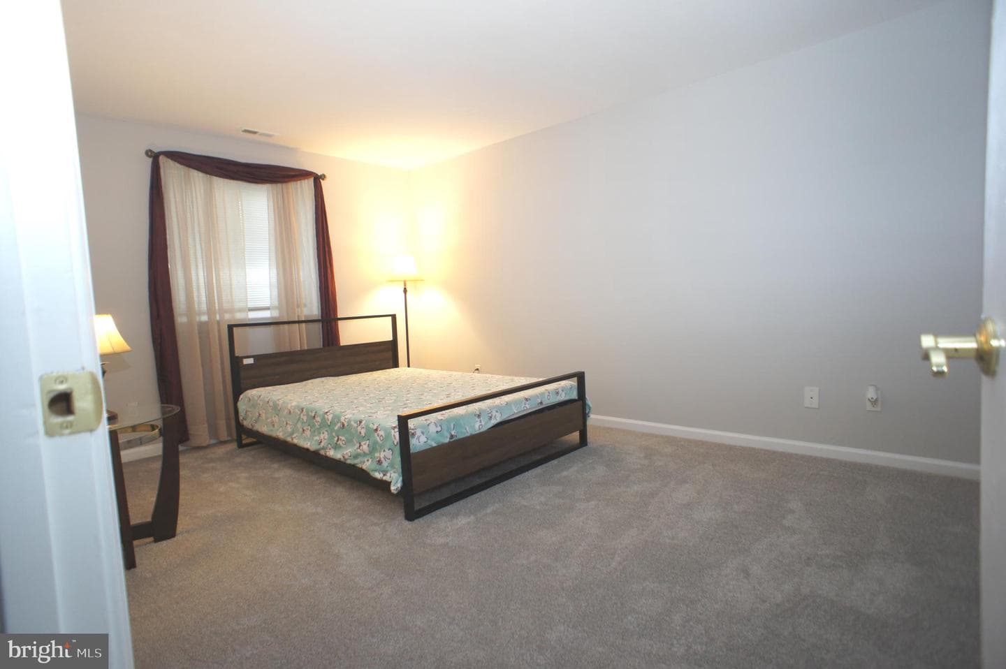 1100 Lisadale Circle #1a photo 9