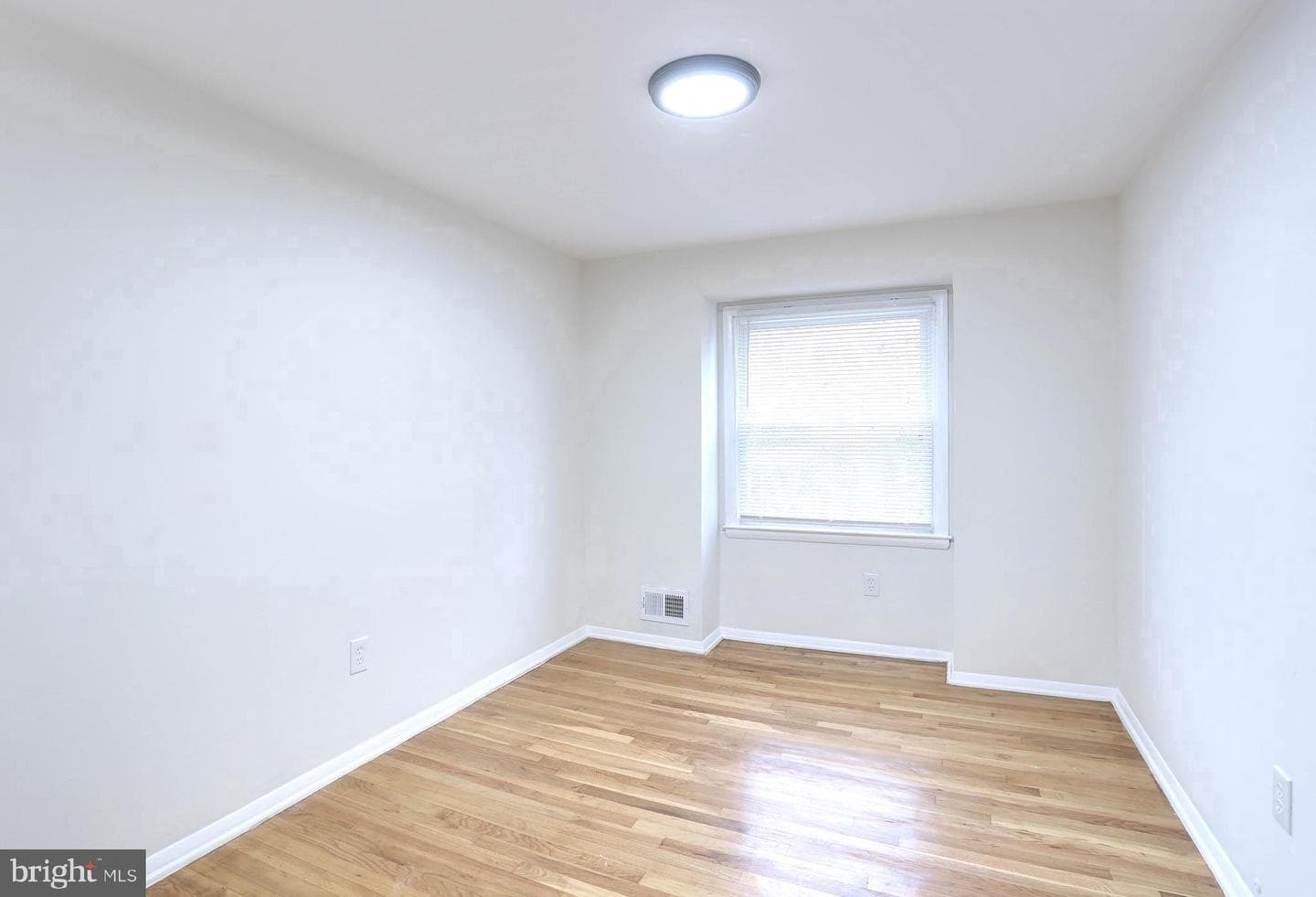 5751 Utrecht Road photo 15