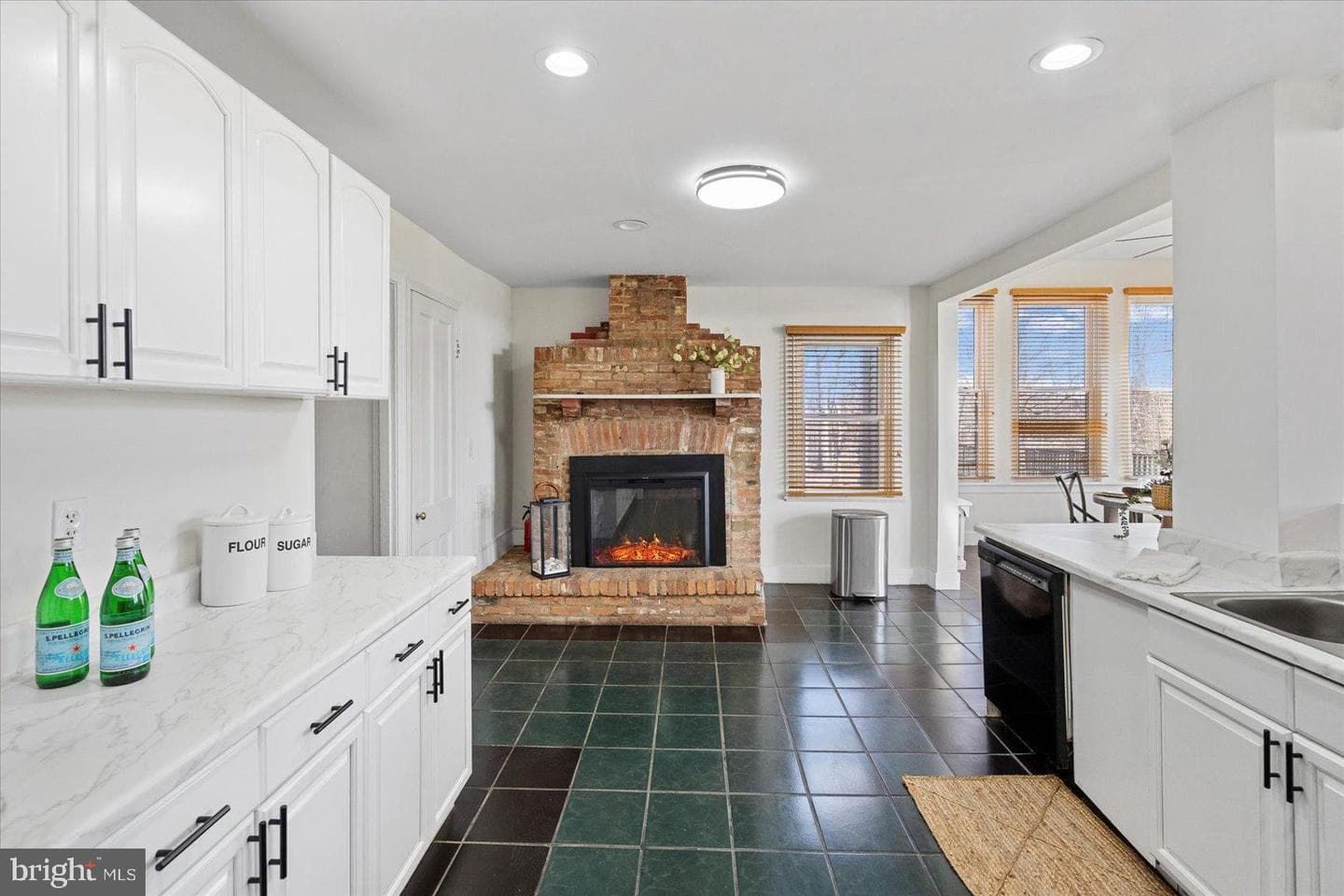 6602 Krone Drive photo 17