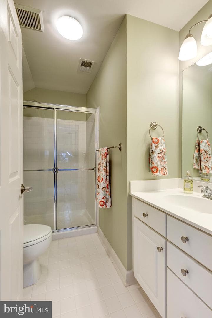 5118 Strawbridge Terrace #5118 photo 52