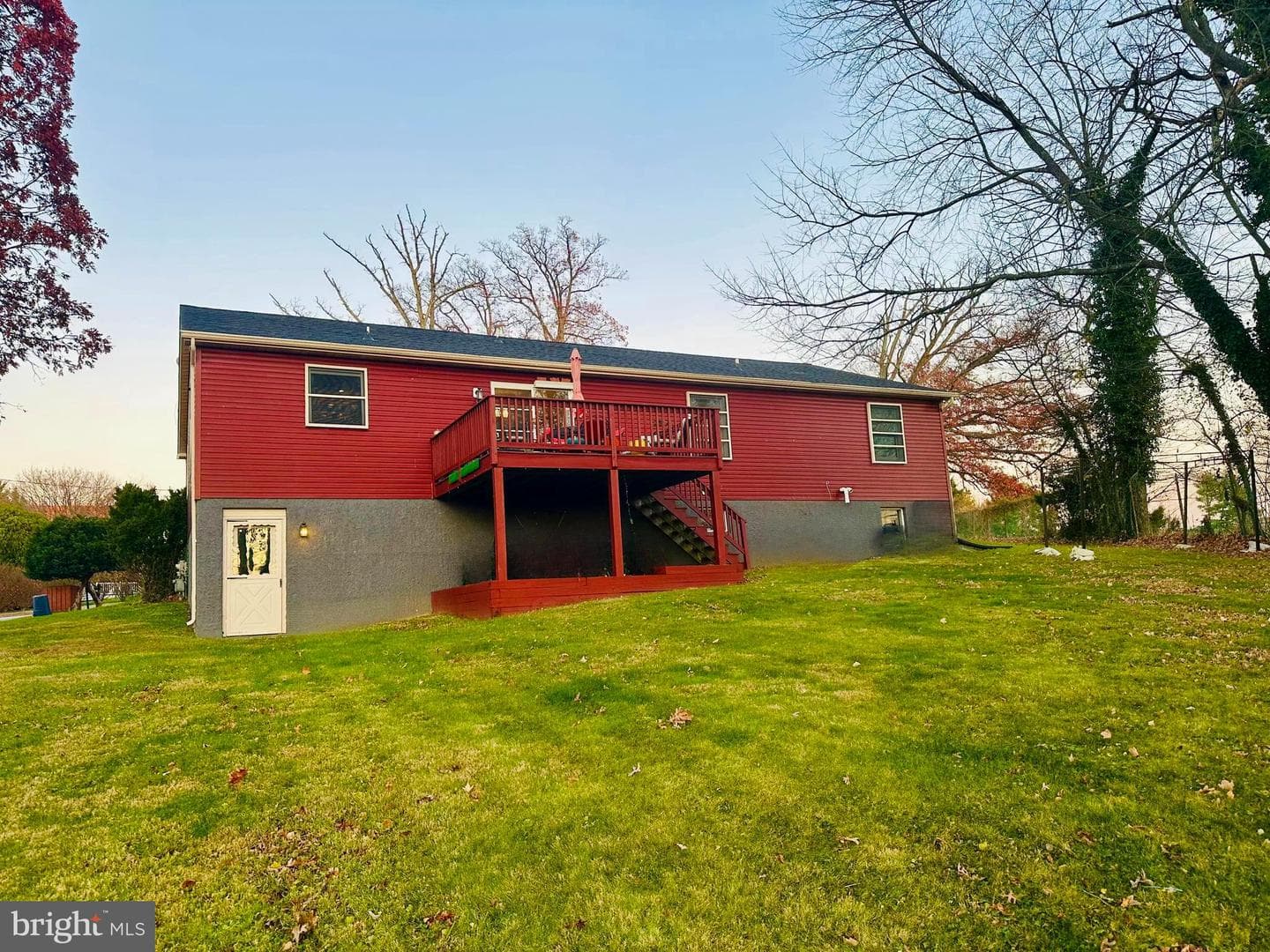 8802 Pikesville photo 23