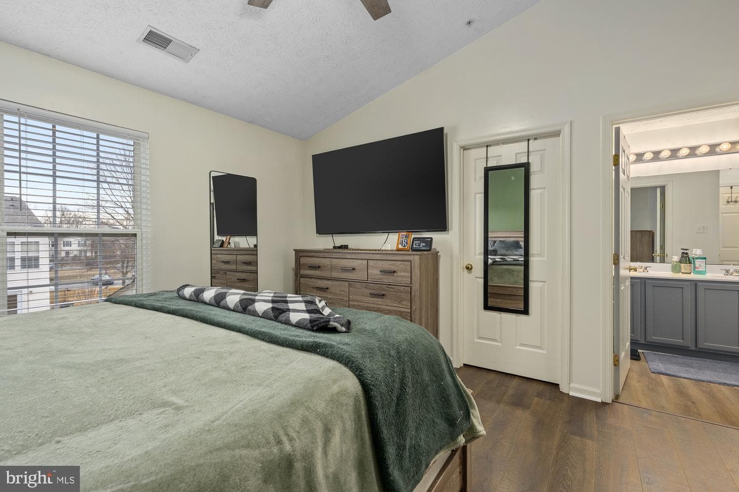 5010 Finsbury Road photo 19