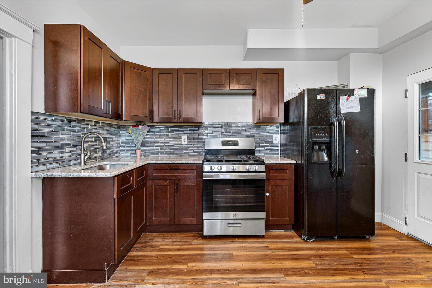 511 47th Street photo 3