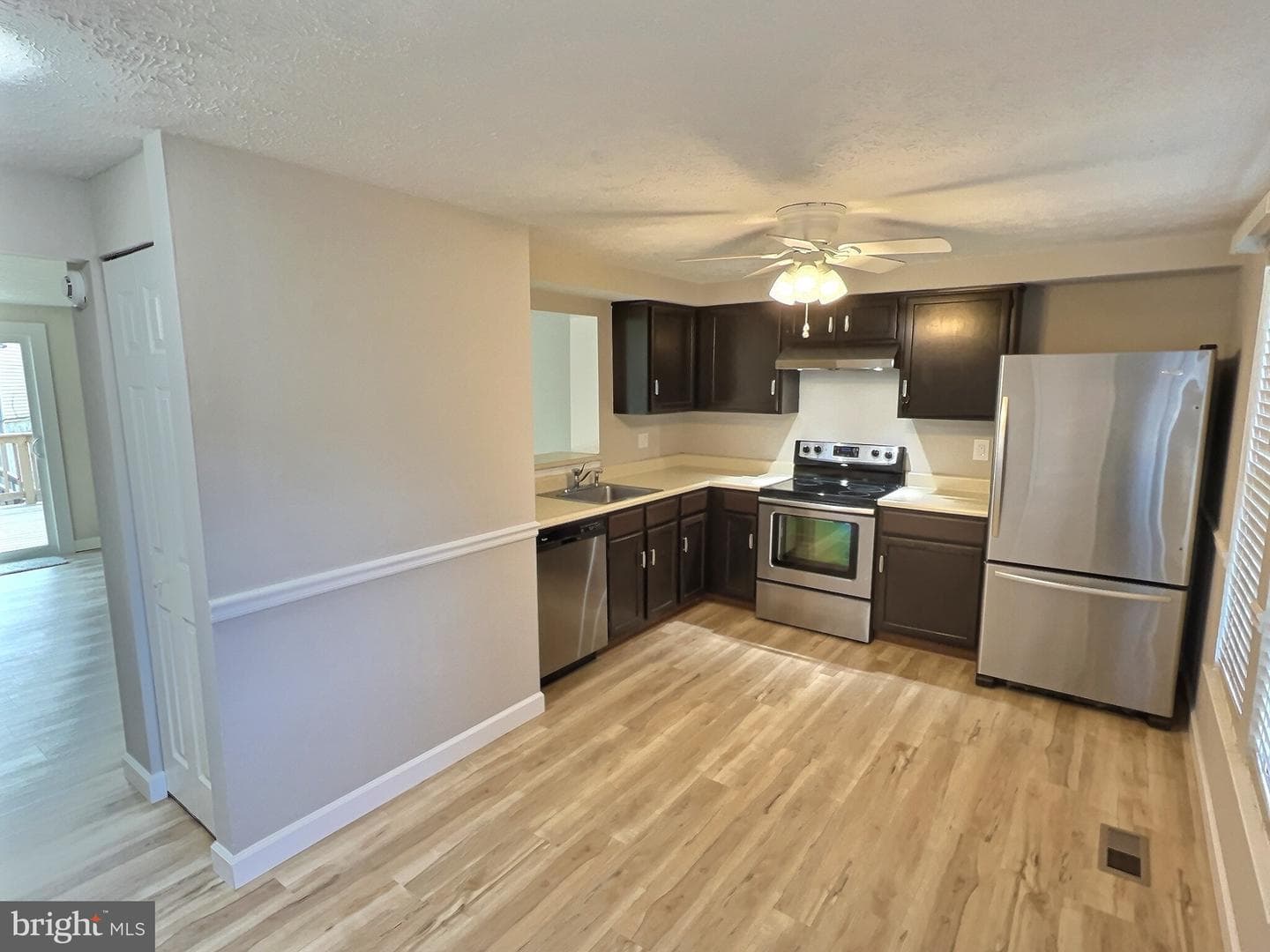 31 Shrewsbury Court photo 2