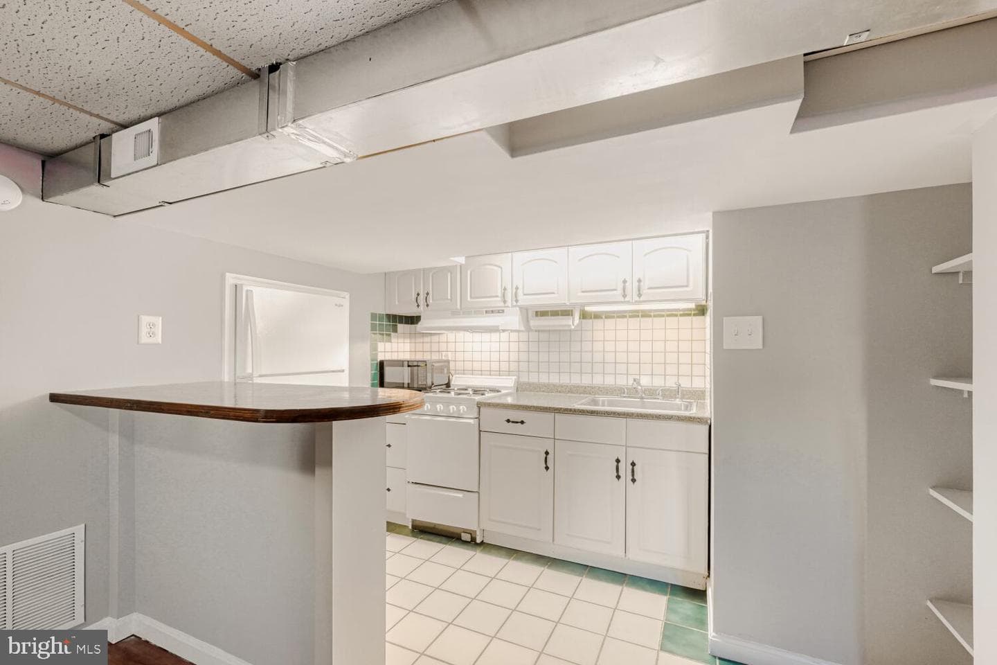 7607 Park Drive photo 28