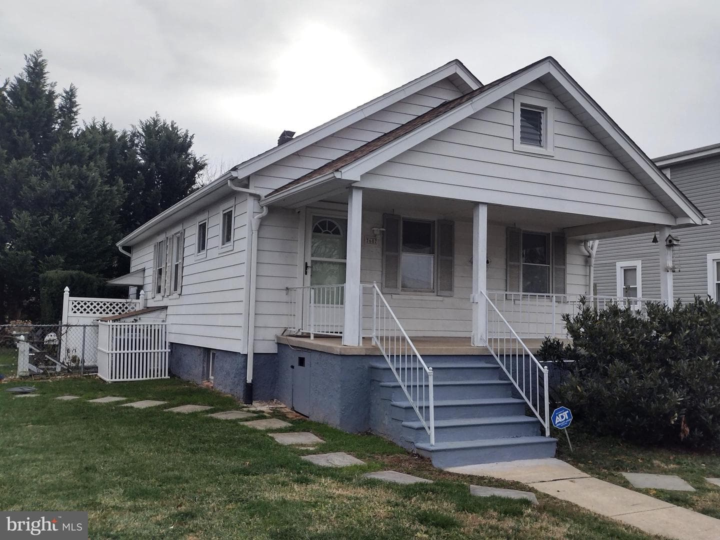 7607 Park Drive photo 3