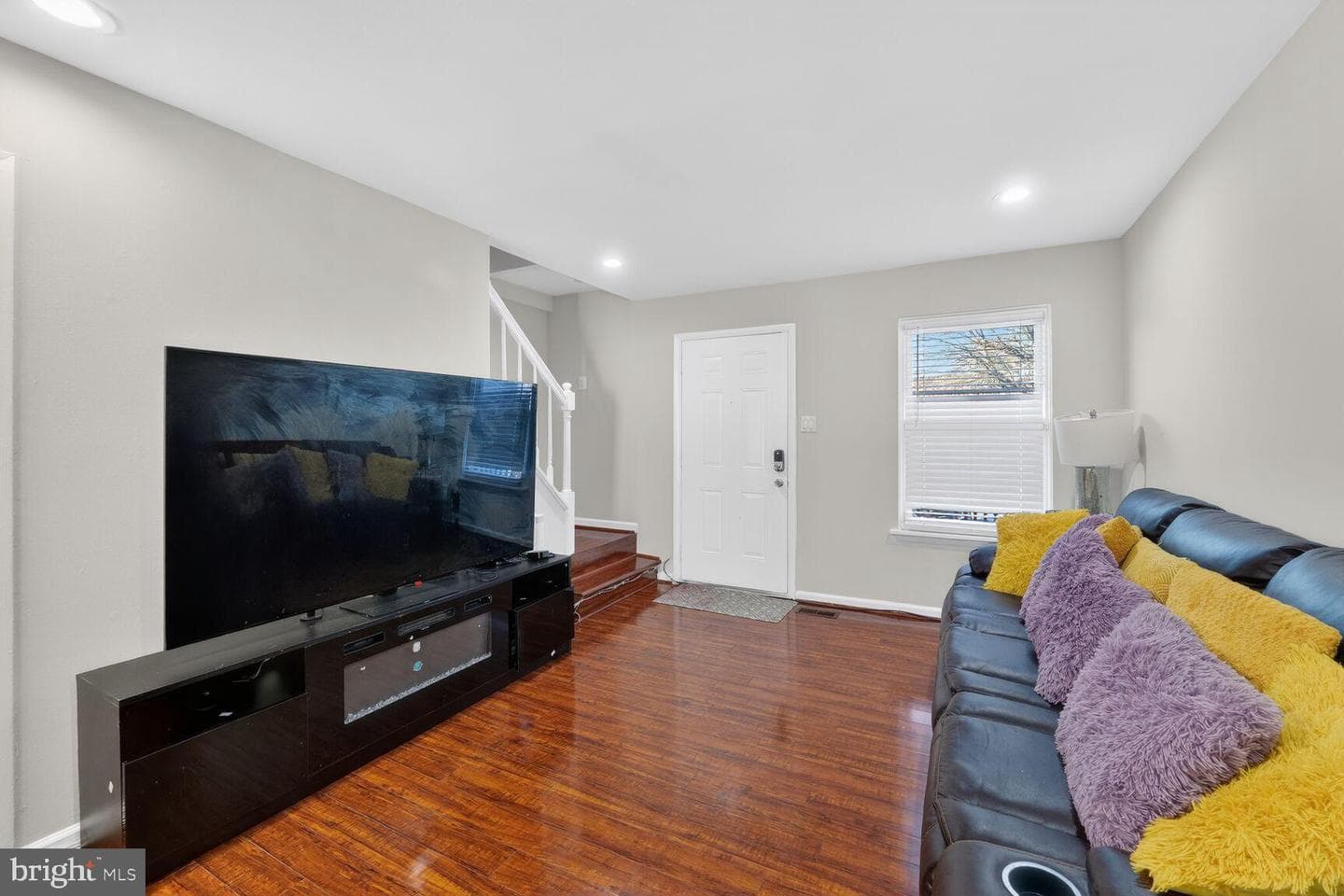 615 Glynock Place photo 12