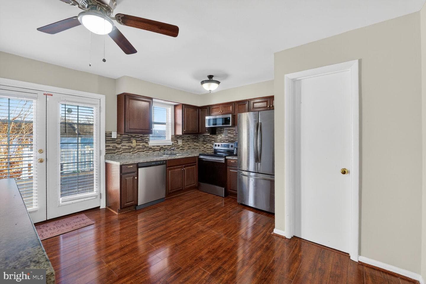 615 Glynock Place photo 15
