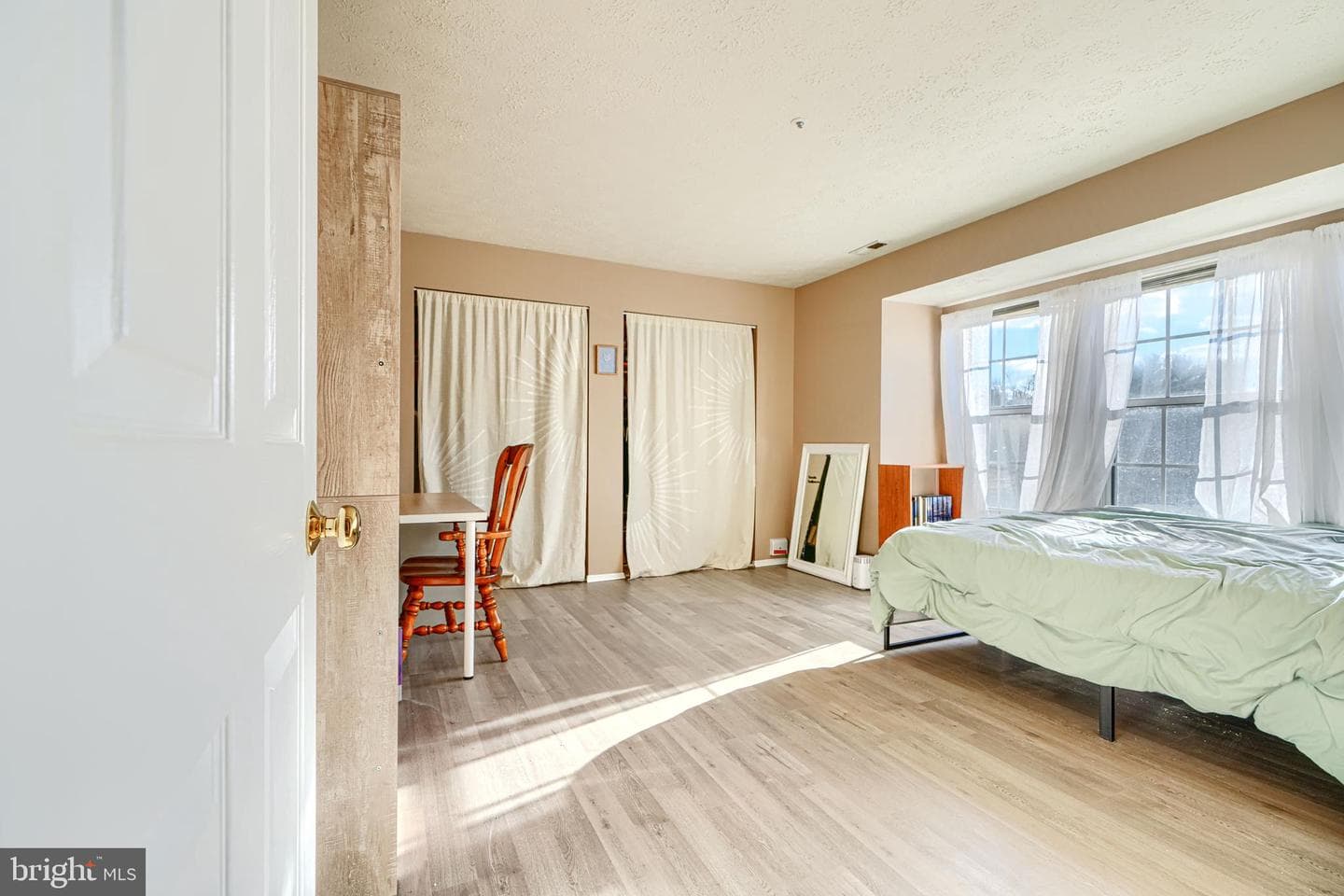 132 Jumpers Circle #204 photo 11