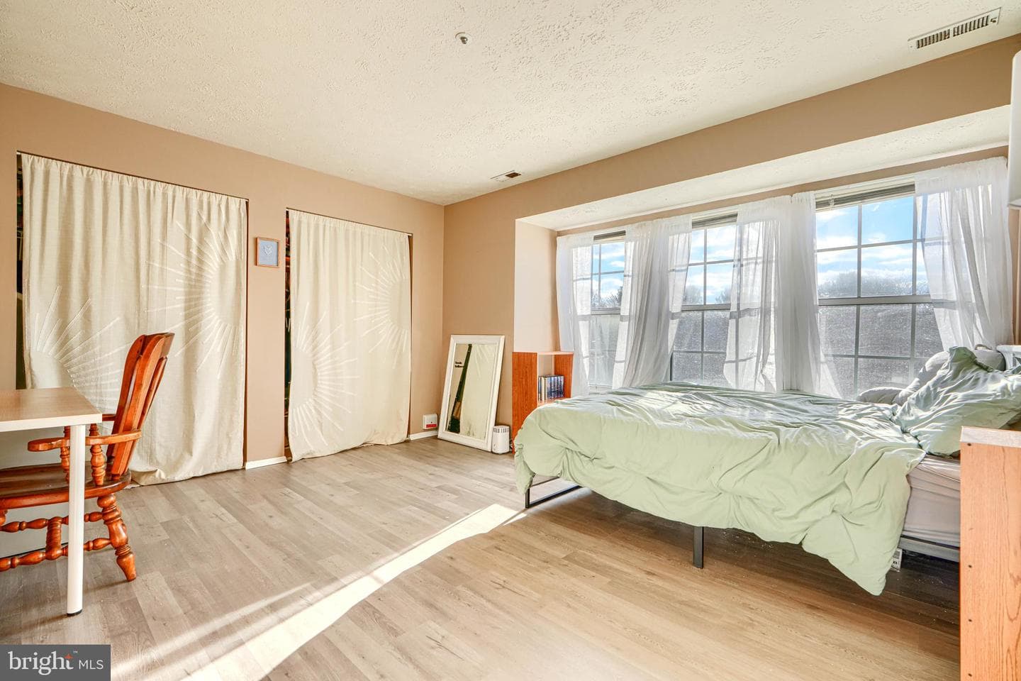 132 Jumpers Circle #204 photo 12
