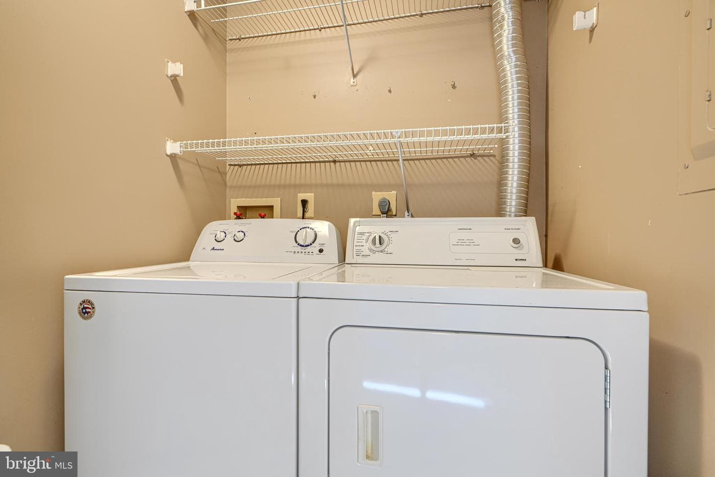 132 Jumpers Circle #204 photo 15
