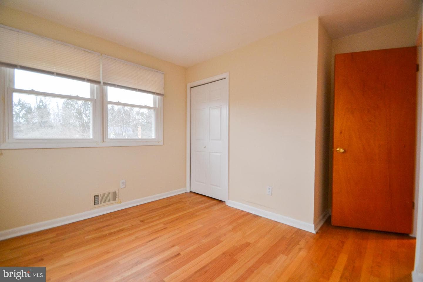 3 Bromwell Court photo 14