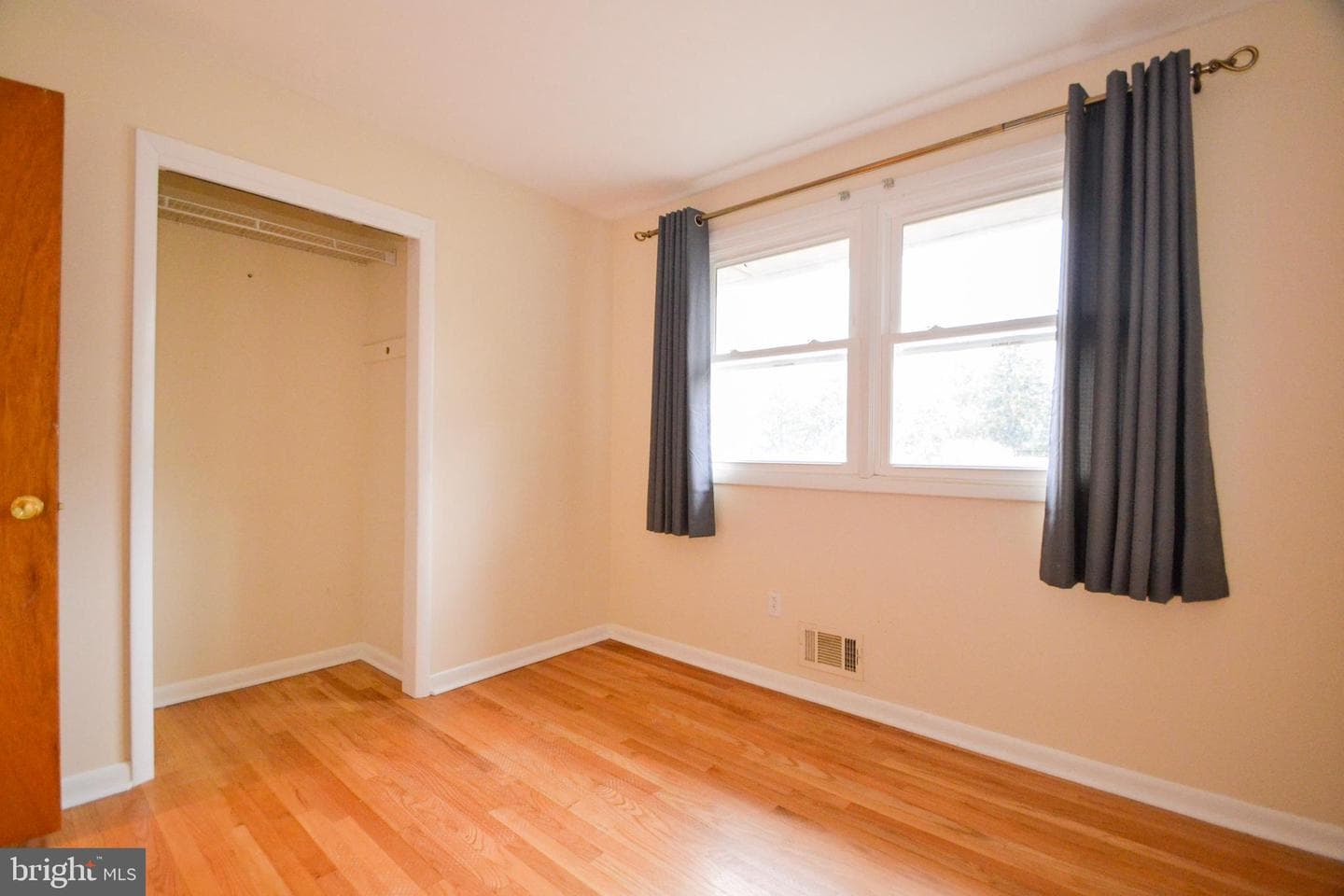 3 Bromwell Court photo 18
