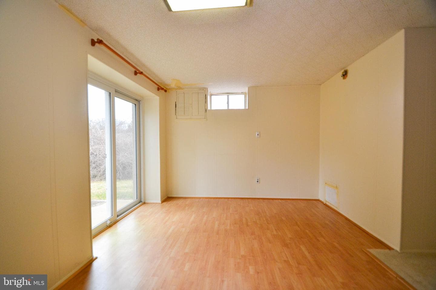 3 Bromwell Court photo 20