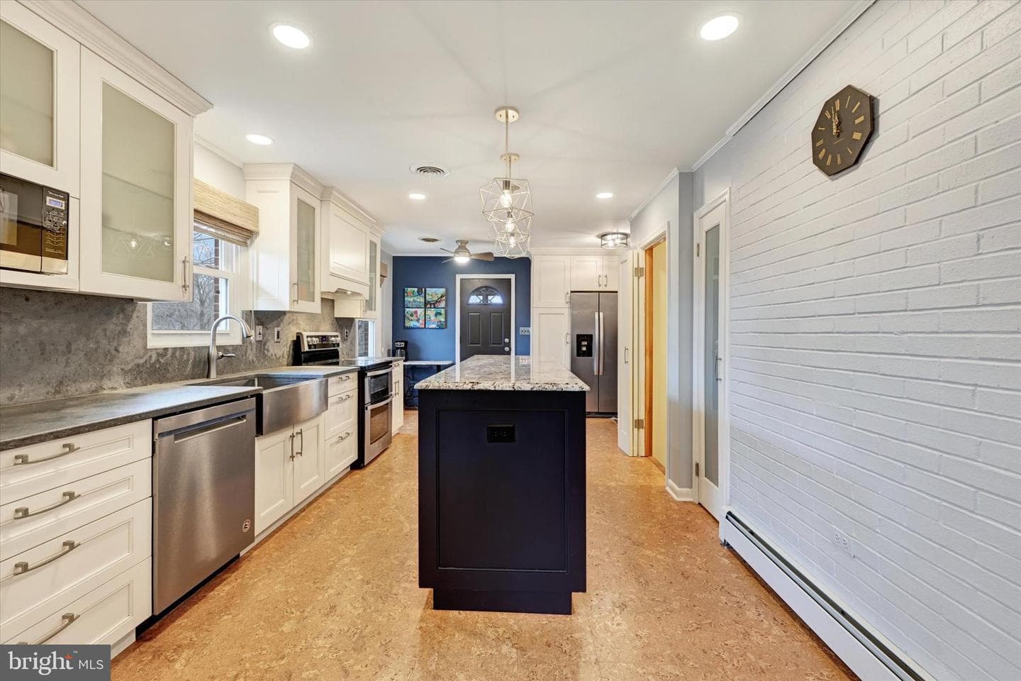 13324 Manor Road photo 13