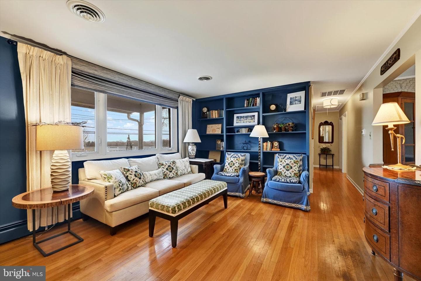 13324 Manor Road photo 5